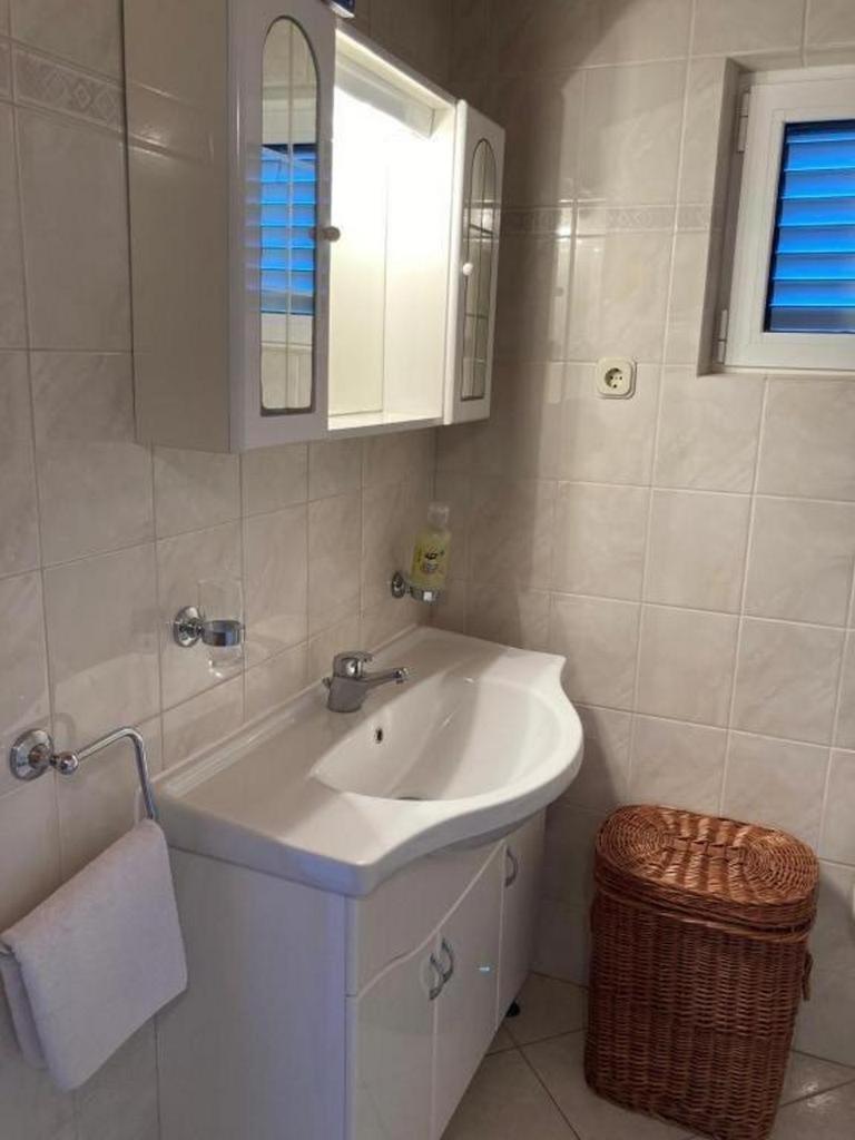 Apartments By The Sea Milna, Vis - 8896 Phòng bức ảnh