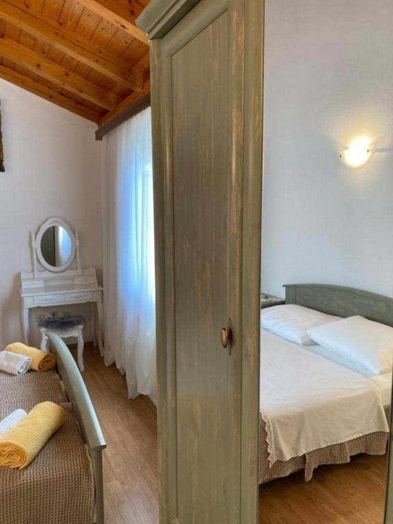 Apartments By The Sea Milna, Vis - 8896 Phòng bức ảnh
